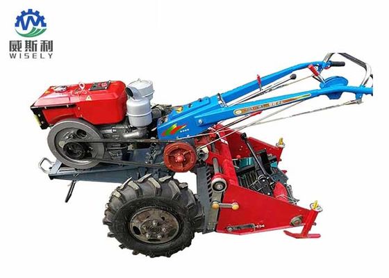 China Het lopen Maaimachine van de Tractoraardappel/Laatst Landbouwmachines 6080cm Oogstbreedte leverancier